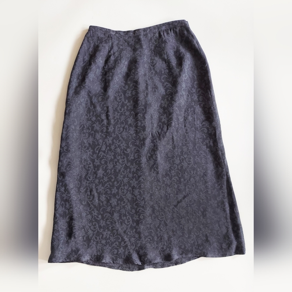 Talbots Mid Length Skirt Floral Print Black Size 10